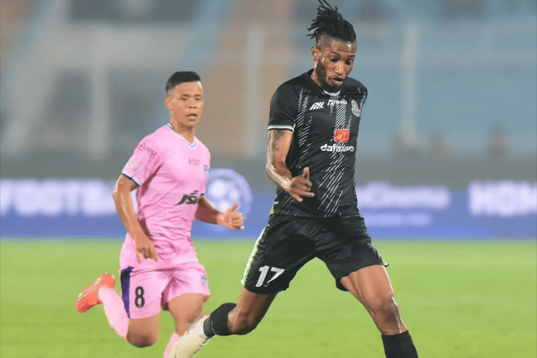 开云体育登录-包含大连人主场惨遭逆转负于对手，遗憾失利的词条